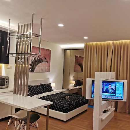 Apple 5 @ Menara Simfoni/Symphony Tower Free Wifi/Parking/Tv Box/Nexflix Lägenhet Cheras Exteriör bild