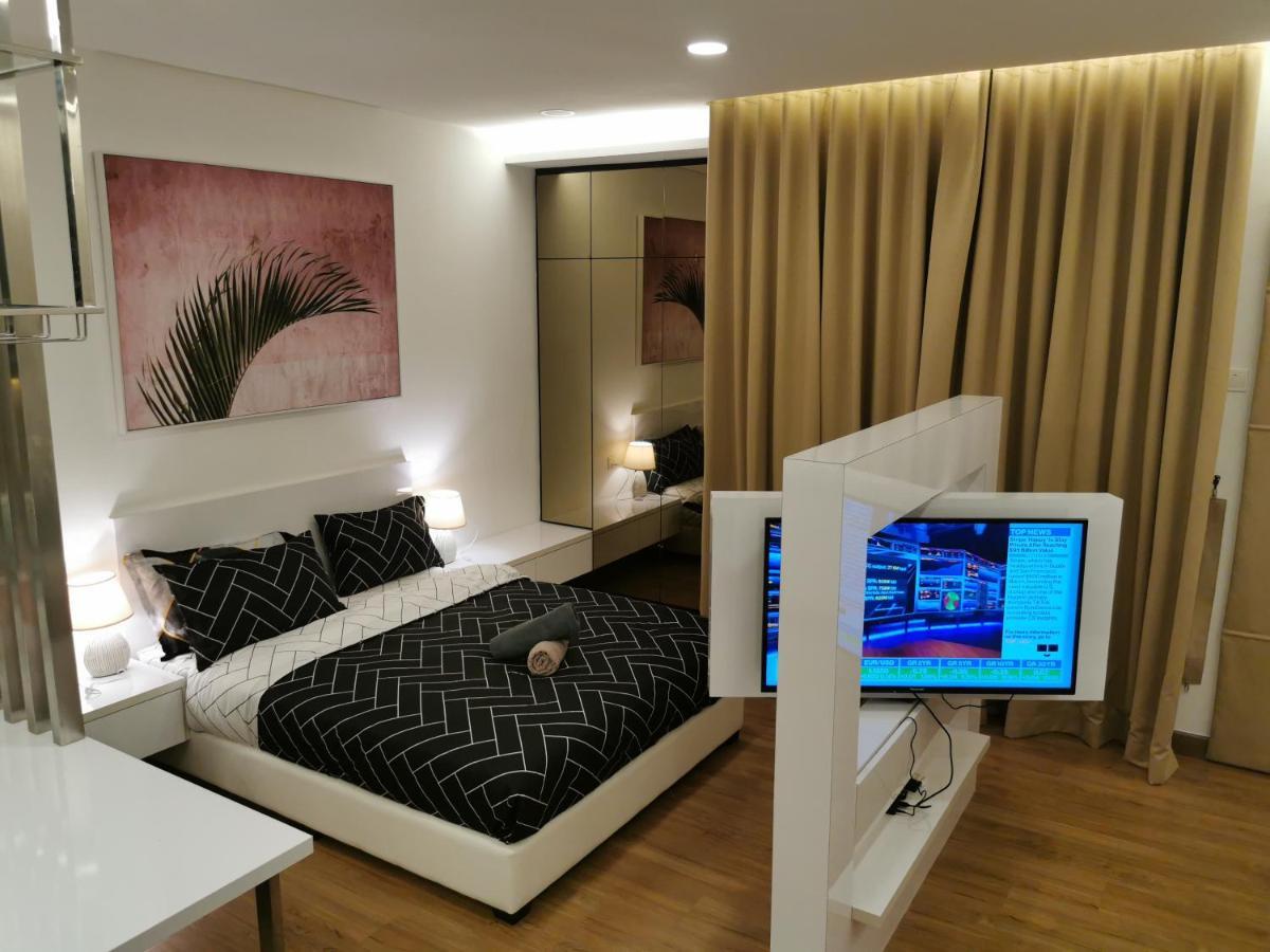 Apple 5 @ Menara Simfoni/Symphony Tower Free Wifi/Parking/Tv Box/Nexflix Lägenhet Cheras Exteriör bild